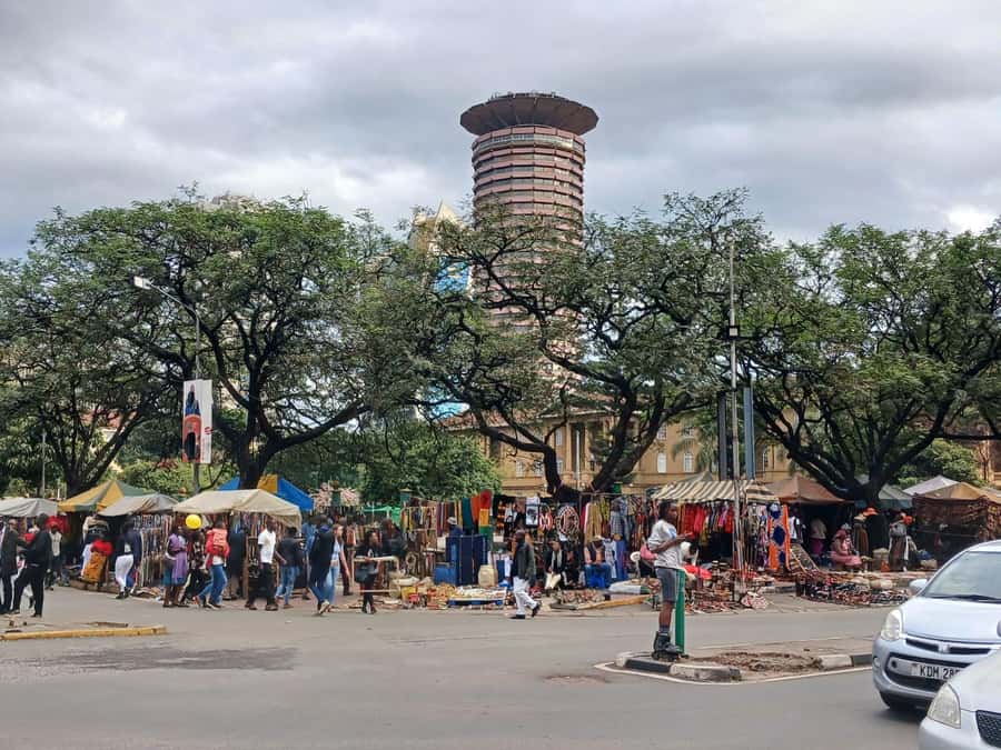 Nairobi Walking Tours, Historic and Modern Highlights - How to plan your day around the stops