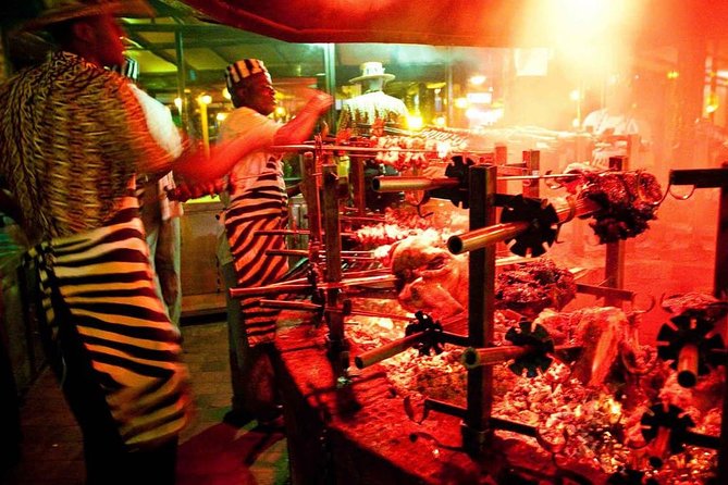 Safari Park Hotel Cat Dance and Dinner Experience - Safari Cats Dancers: live rhythms, acrobatics, and managing expectations