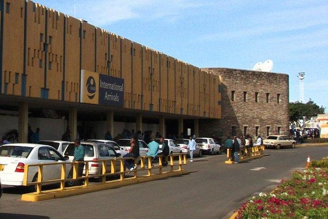 Safe Private Airport transfer in Nairobi - How the pickup actually helps when customs and visas get slow