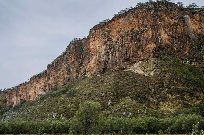 Small Group Budget Tour to Hells Gate National Park and Lake Naivasha Boat Ride - Gorges, animals, and how to get better photos in less time