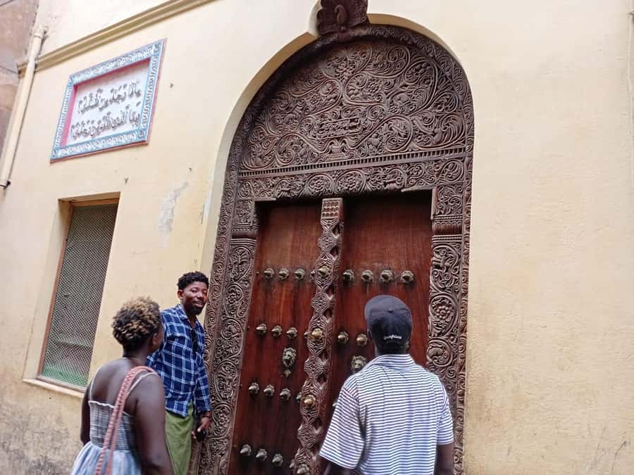 Swahili Carved Doors Tour by Woman Woodcarver: Lamu Island - Price and value: is $40 per person fair here?