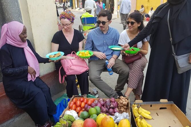 Swahili Street Food Tour - The 4-hour structure: 6 vendors, one guide, no wasted time