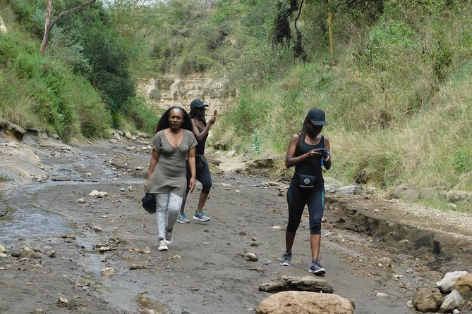 The Great Rift Valley Tour - L Bogoria, L Nakuru, L Naivasha and Hellsgate NP - Hellsgate National Park: Cycling and a More Active Side of Safari