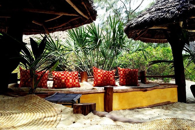 Tour Malindi & Robinson Island & Marafa Hell's Kitchen - Marafa Hell’s Kitchen, why sunset changes the whole canyon