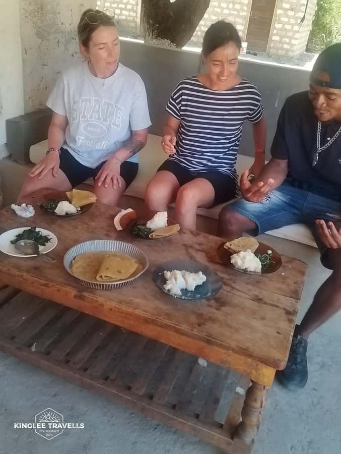 Watamu: Learn Kenyan Cusine with Jonathan - Chapati practice: turning dough into something you can serve